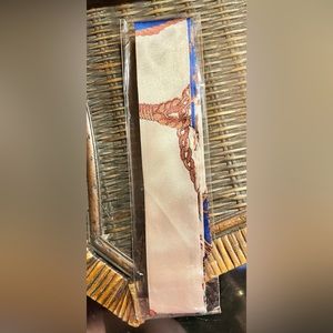 NWT Decorative Twilly